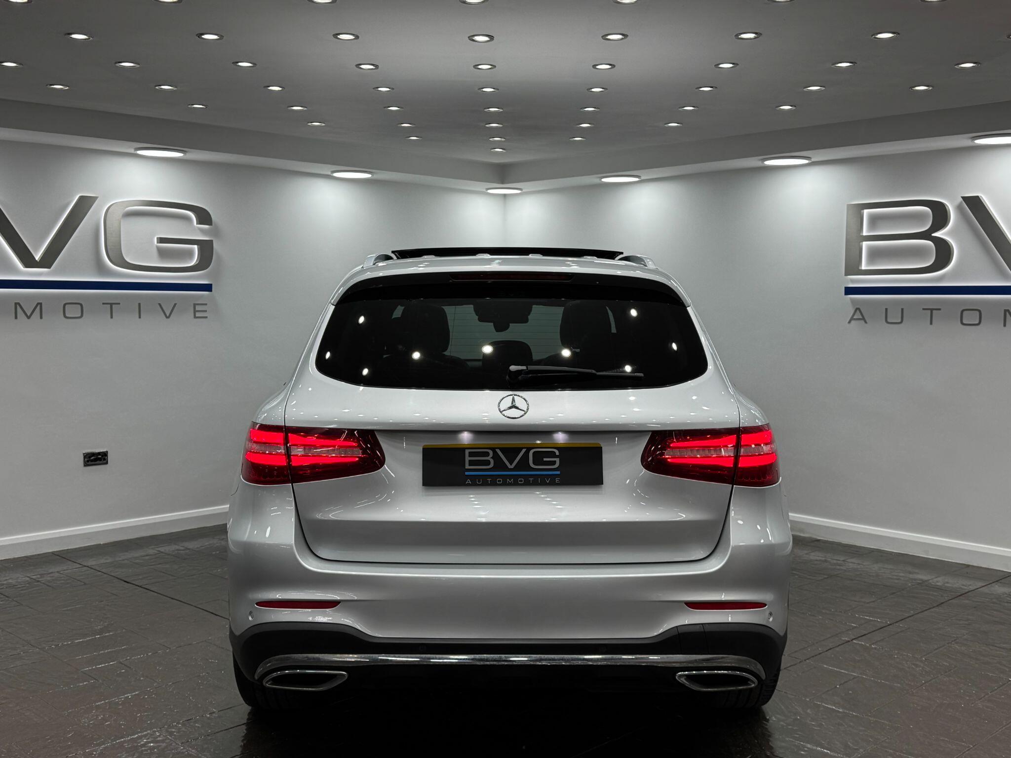 Mercedes-Benz GLC view 10