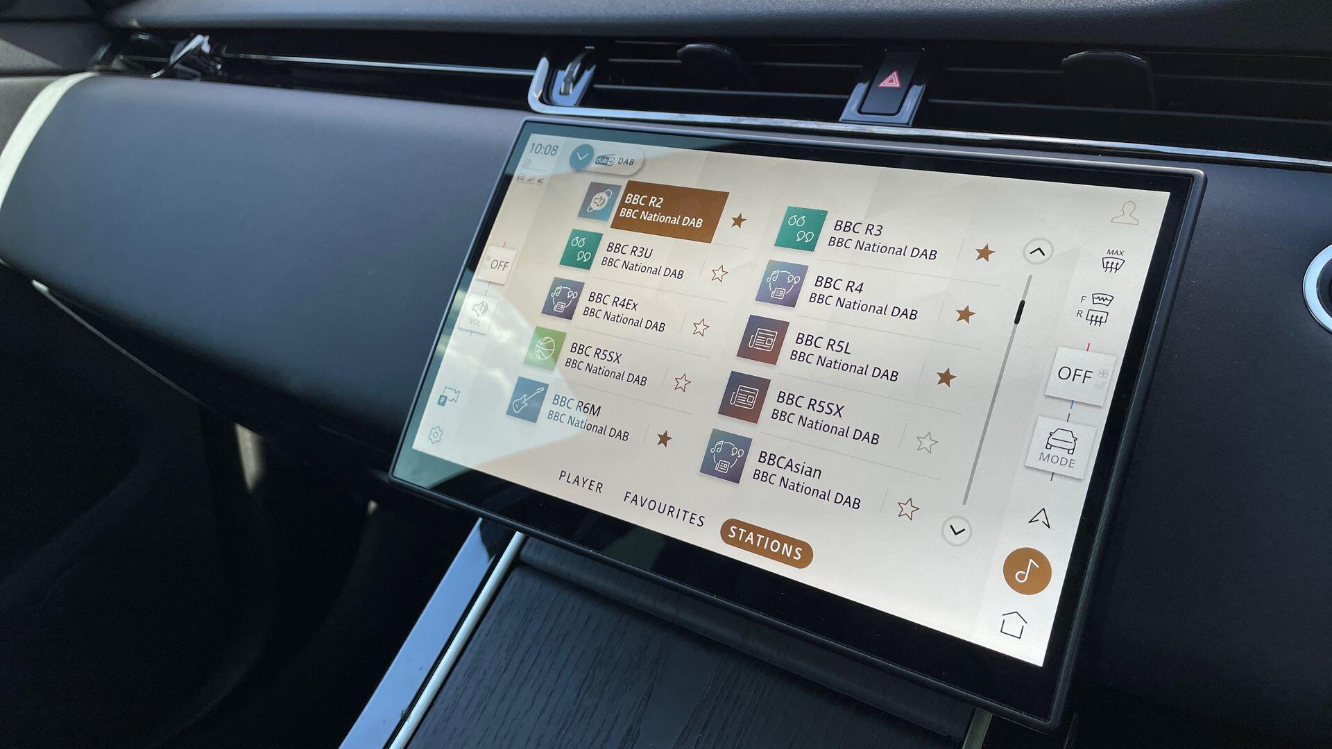 Land Rover Range Rover Evoque view 39