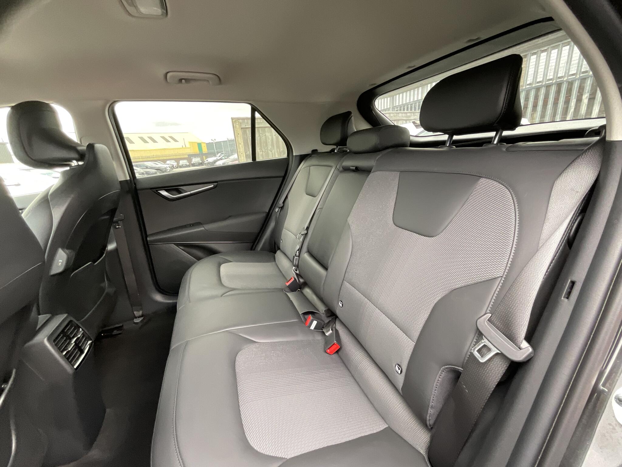 Kia Niro view 14