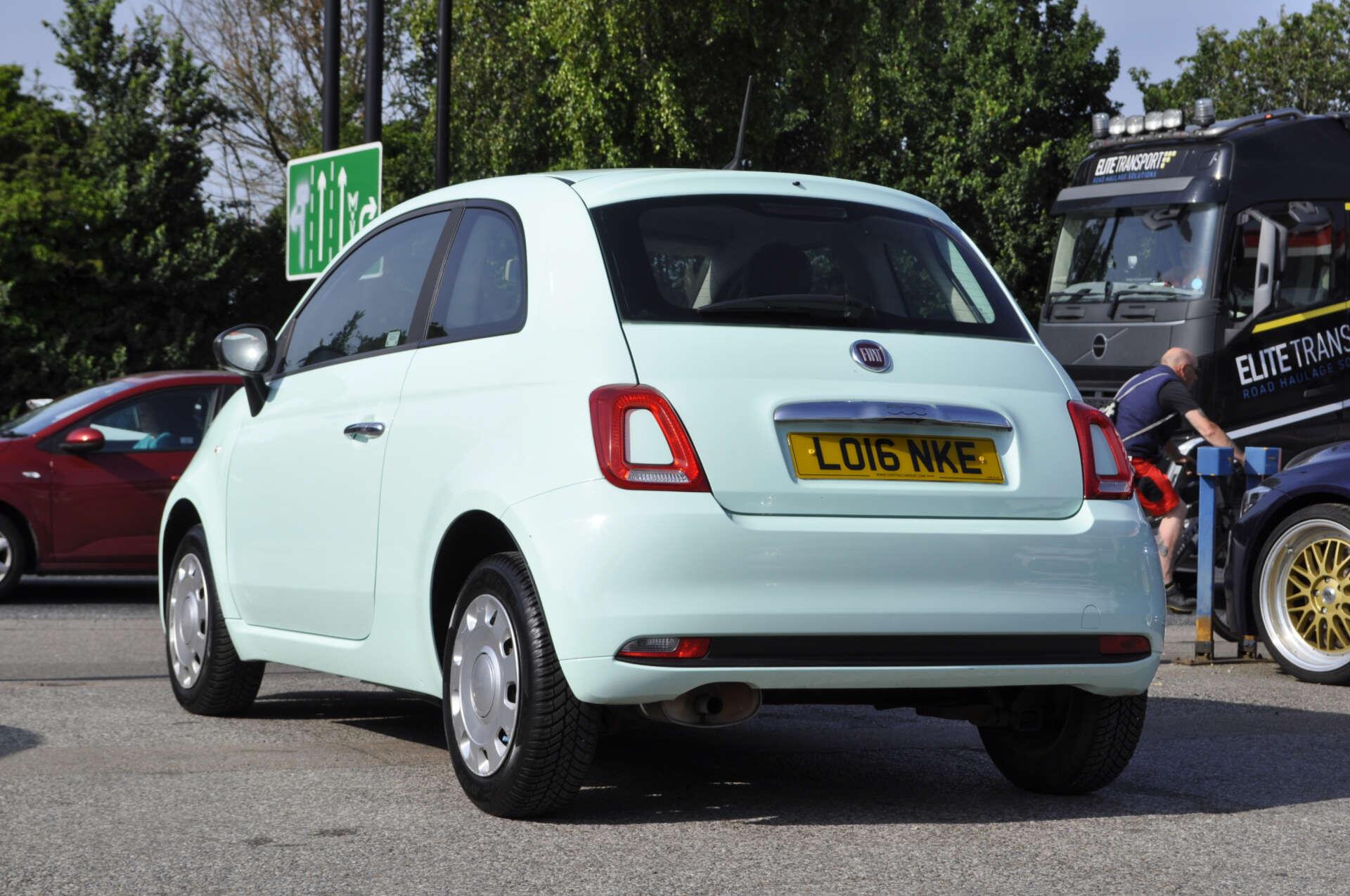 Fiat 500 view 24