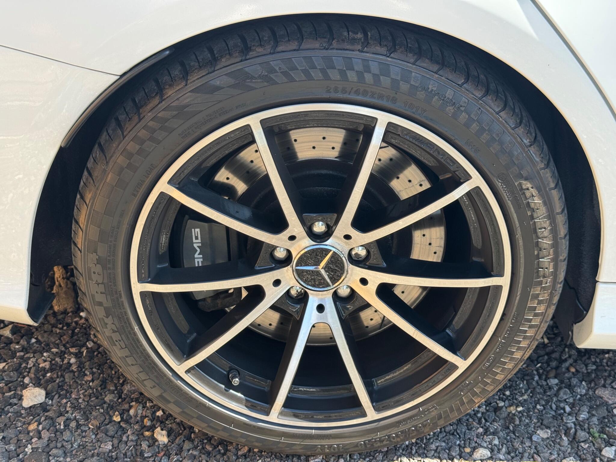Mercedes-Benz C-Class view 44