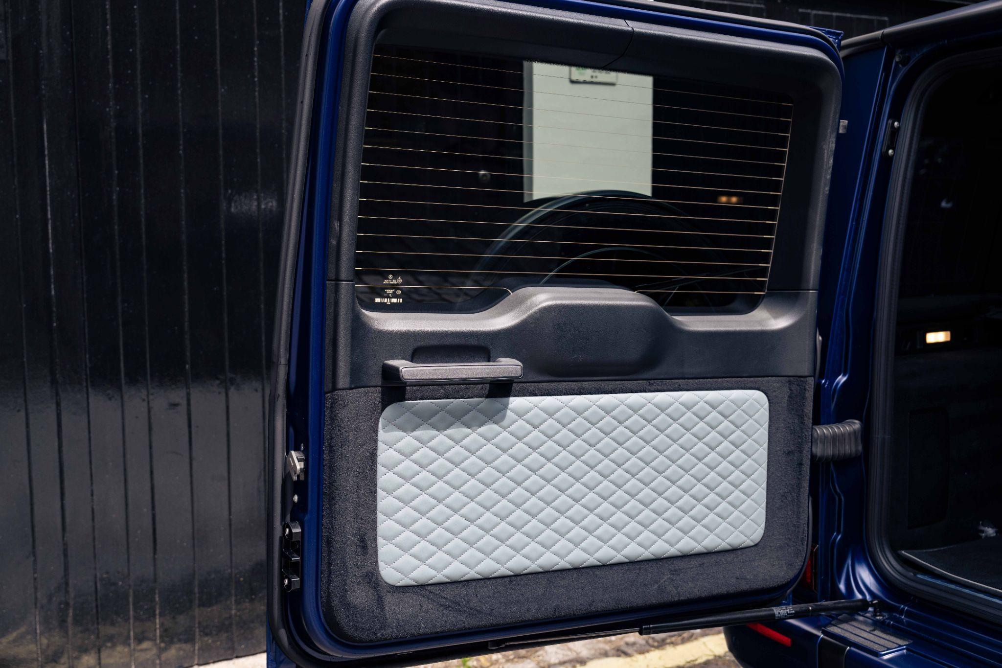 Mercedes-Benz G-Class view 26