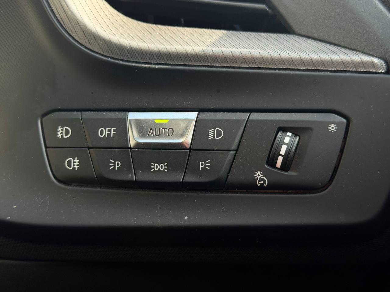 BMW 1 Series view 34