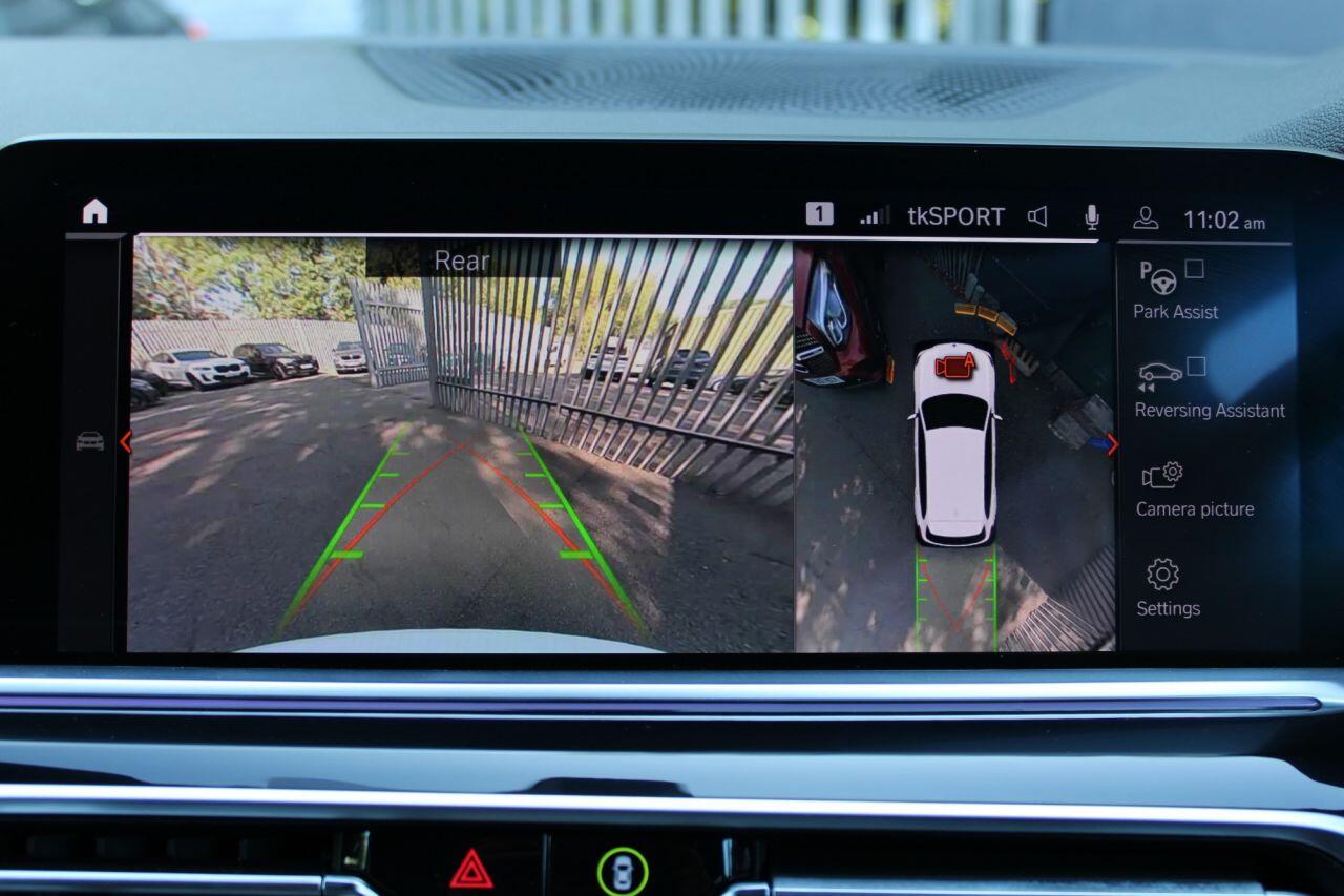 BMW X5 view 42