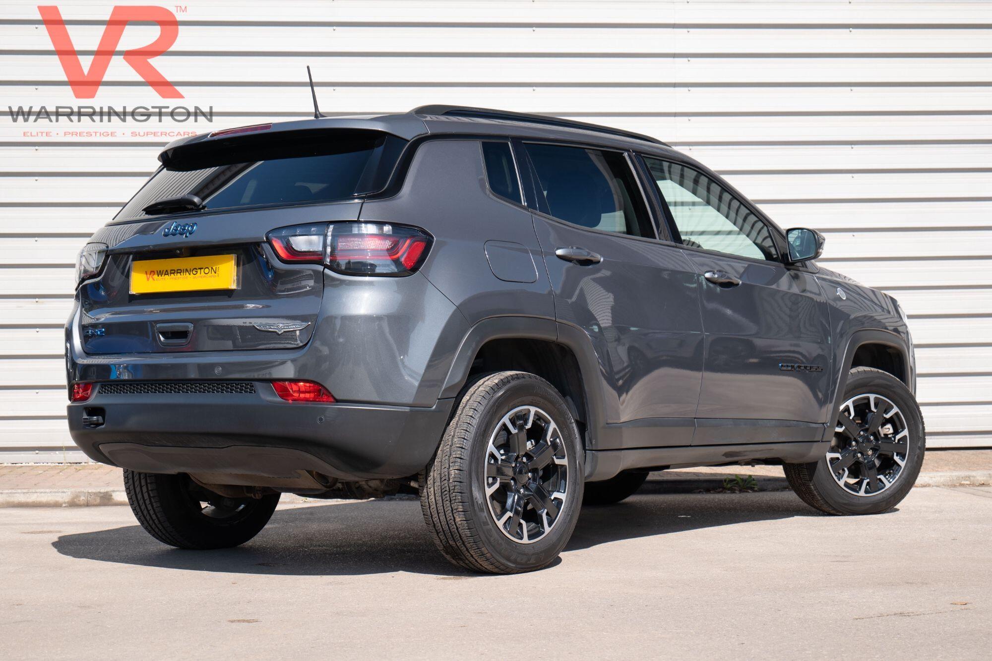 Jeep Compass view 18