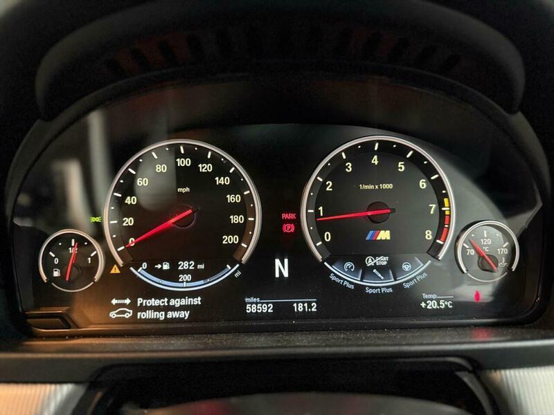 2014 BMW M5 image 36