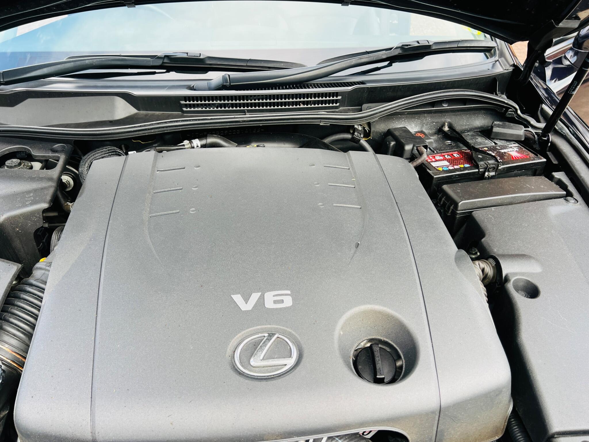 Lexus Is view 64