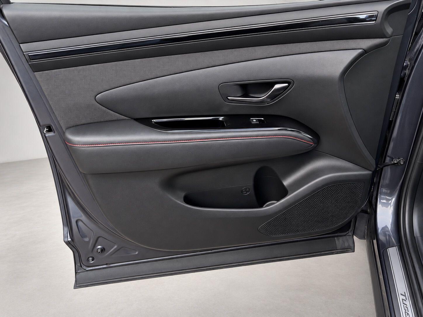 Hyundai Tucson view 28
