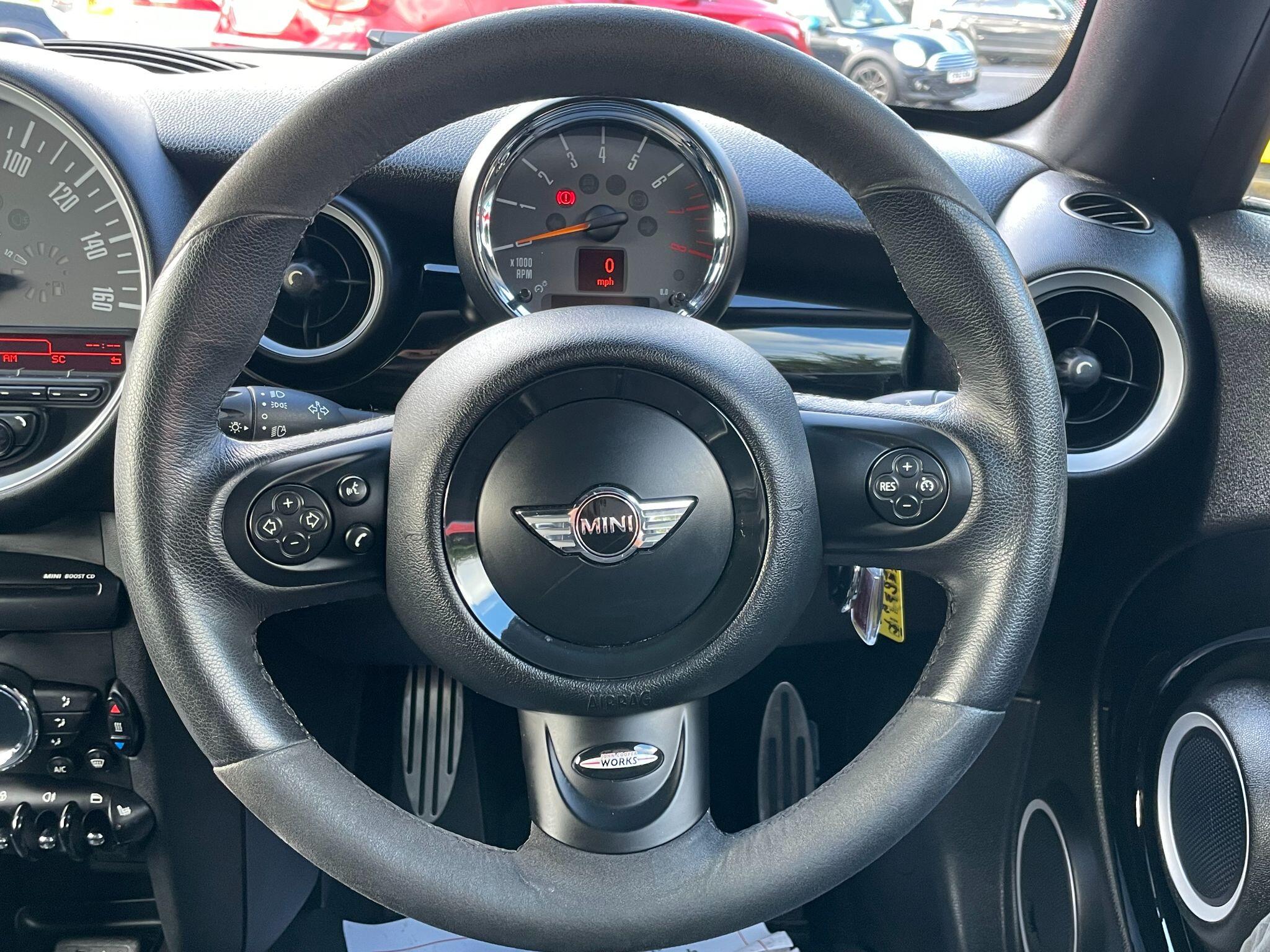 Mini Coupe view 28