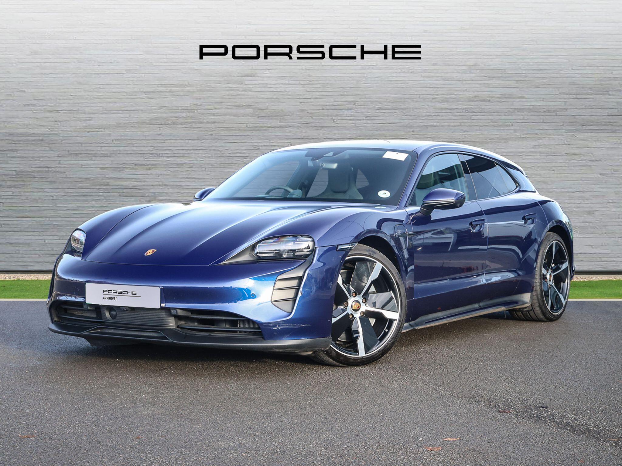Porsche Taycan view 32