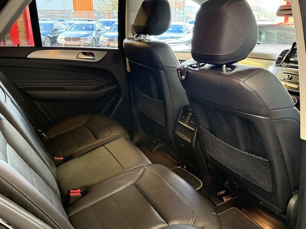 Mercedes-Benz Gle view 62