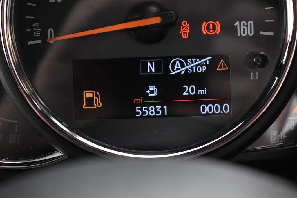 Mini Cooper view 11