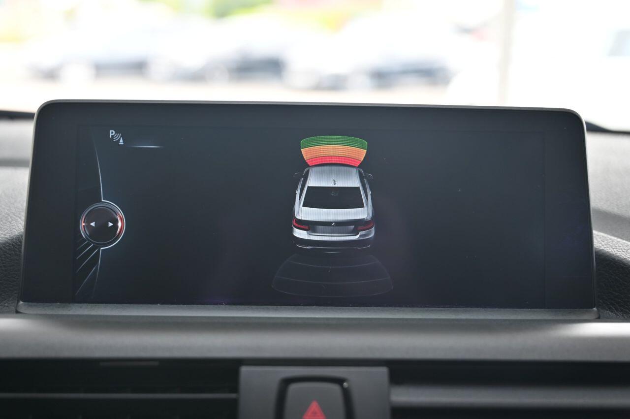 BMW 2 Series view 30