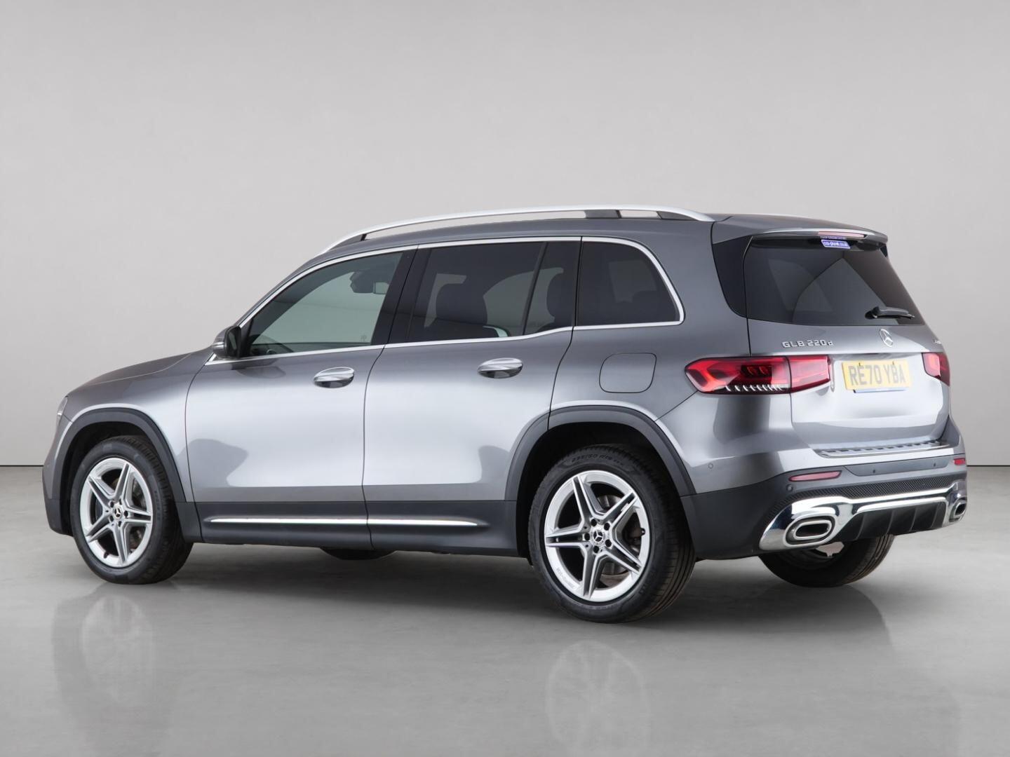 Mercedes-Benz GLB view 6