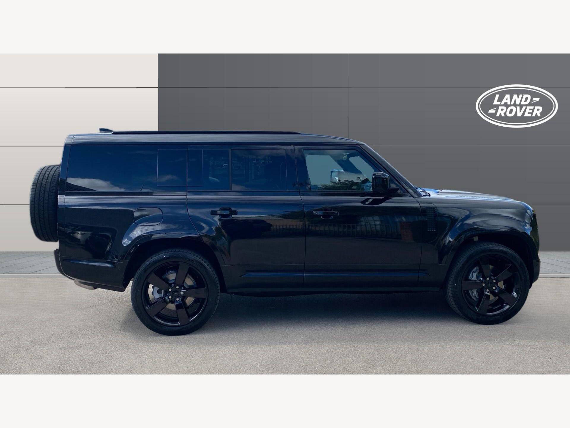 Land Rover Defender view 6