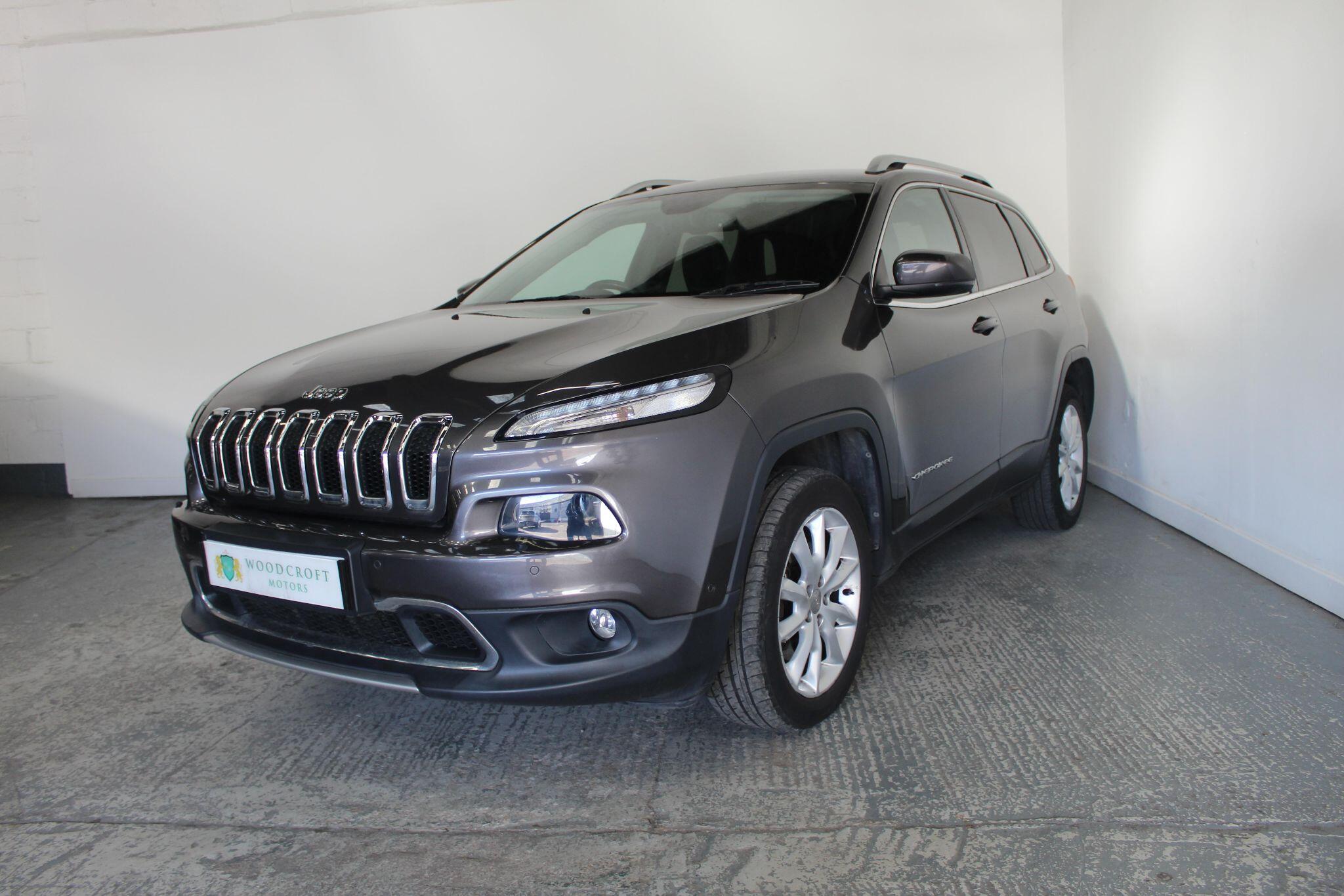 Jeep Cherokee view 2