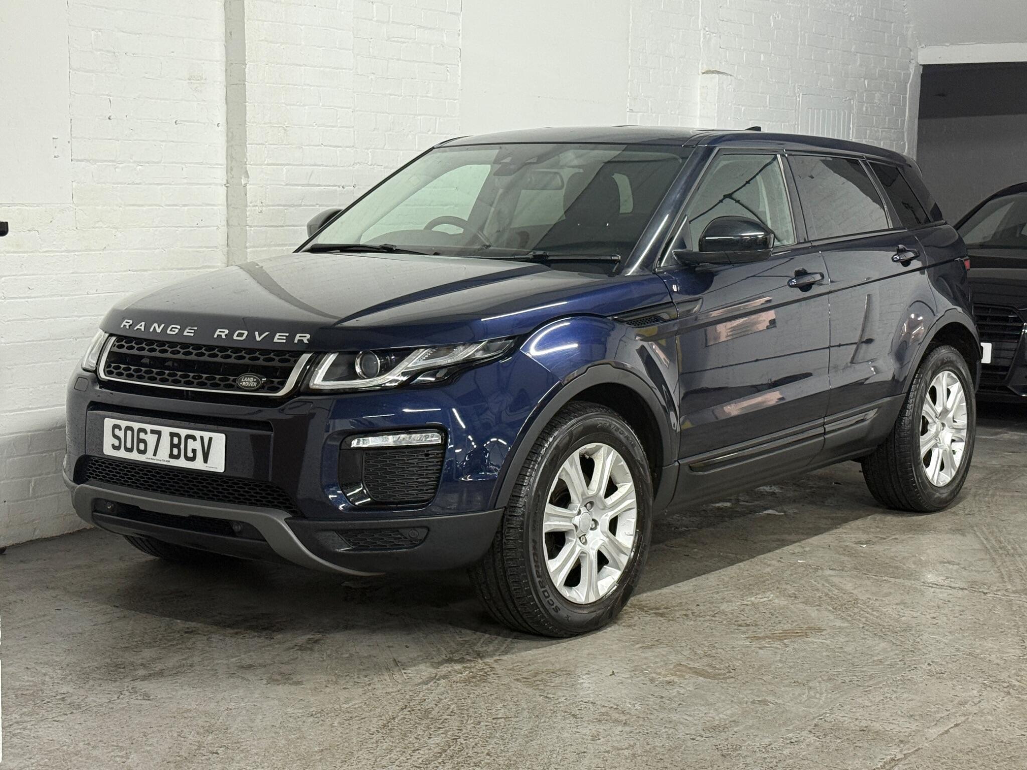 2017 Land Rover Range Rover Evoque 2.0 TD4 SE Tech Auto 4WD Euro 6 (s/s) 5dr • 80,500 miles image 4