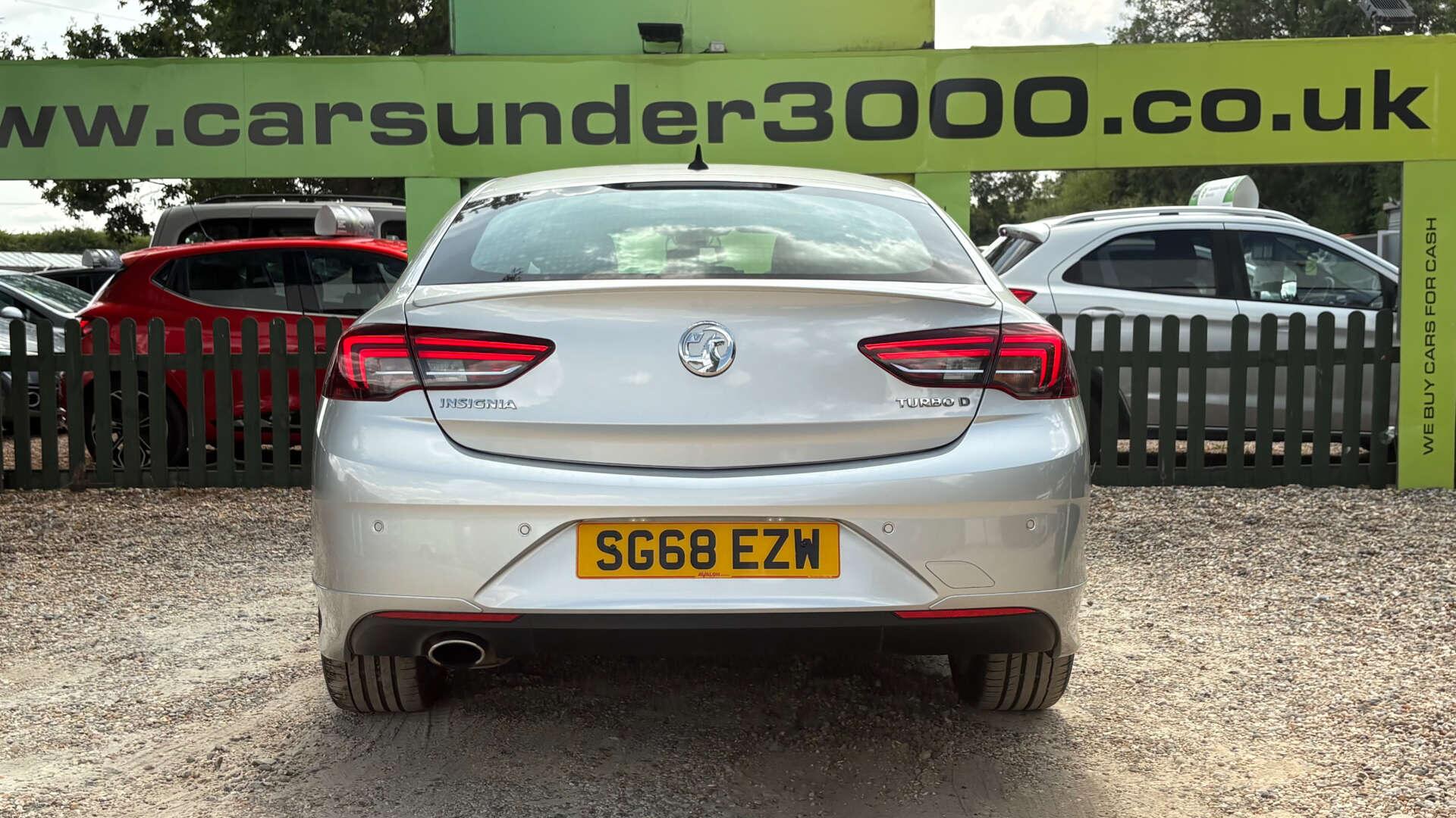 Vauxhall Insignia view 5