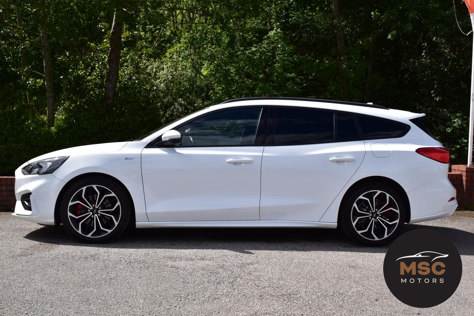 Ford Focus view 10