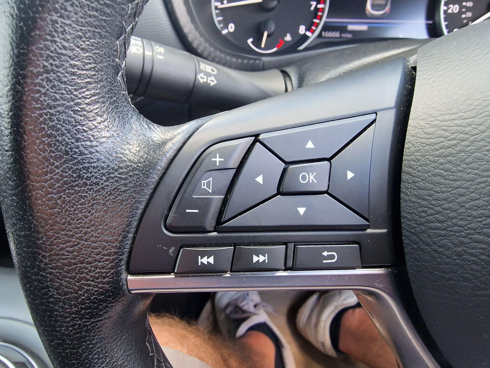 Nissan Juke view 19