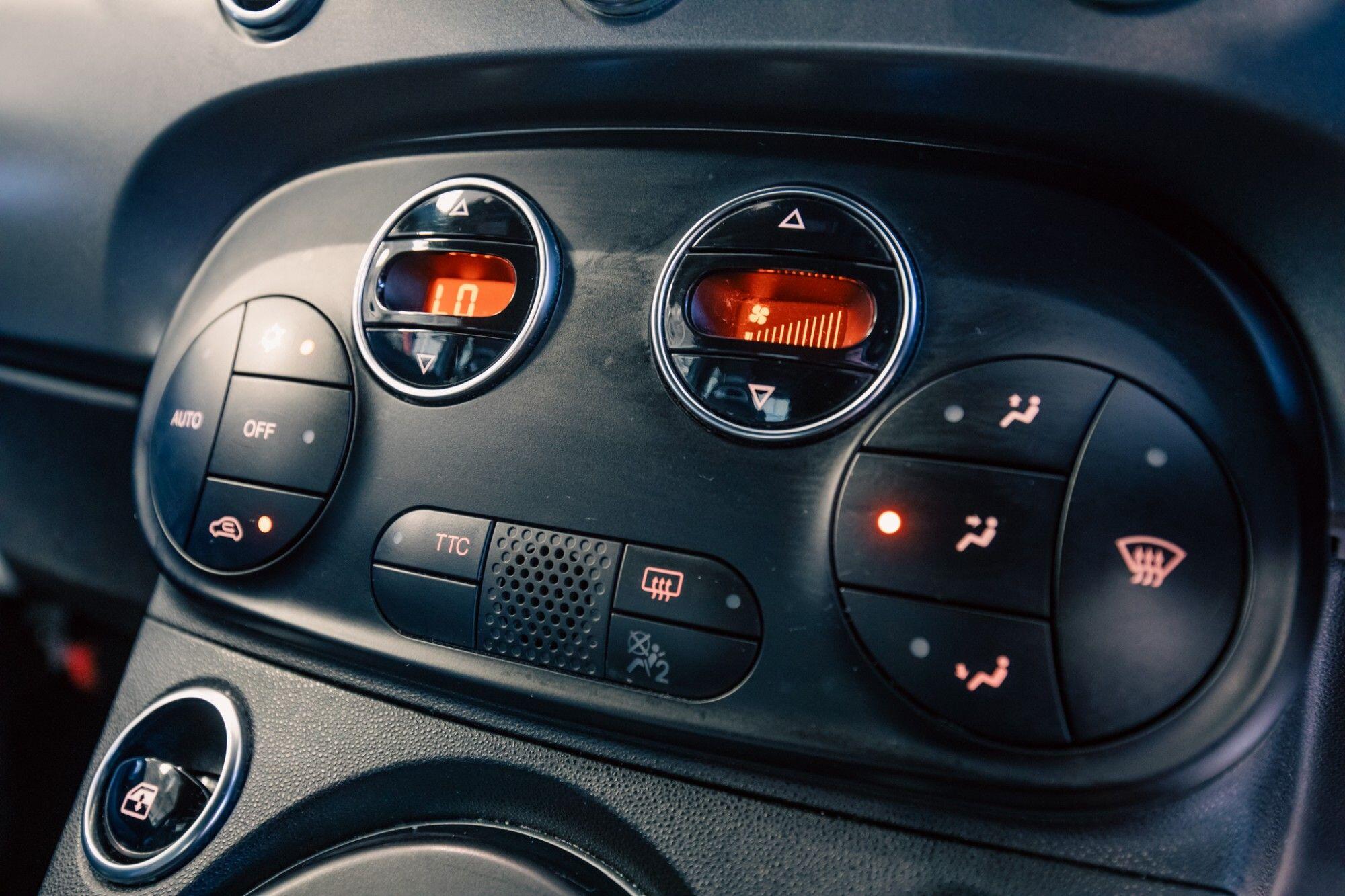 Abarth 595 view 18