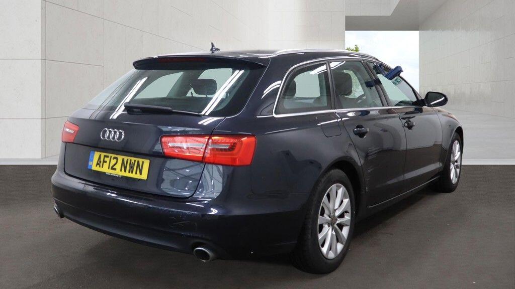 Audi A6 Avant view 4