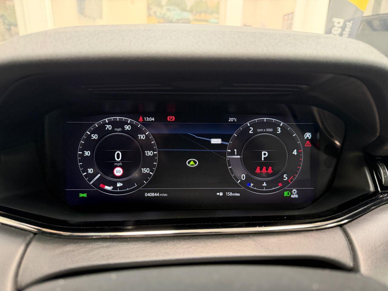 Land Rover Range Rover Evoque view 32