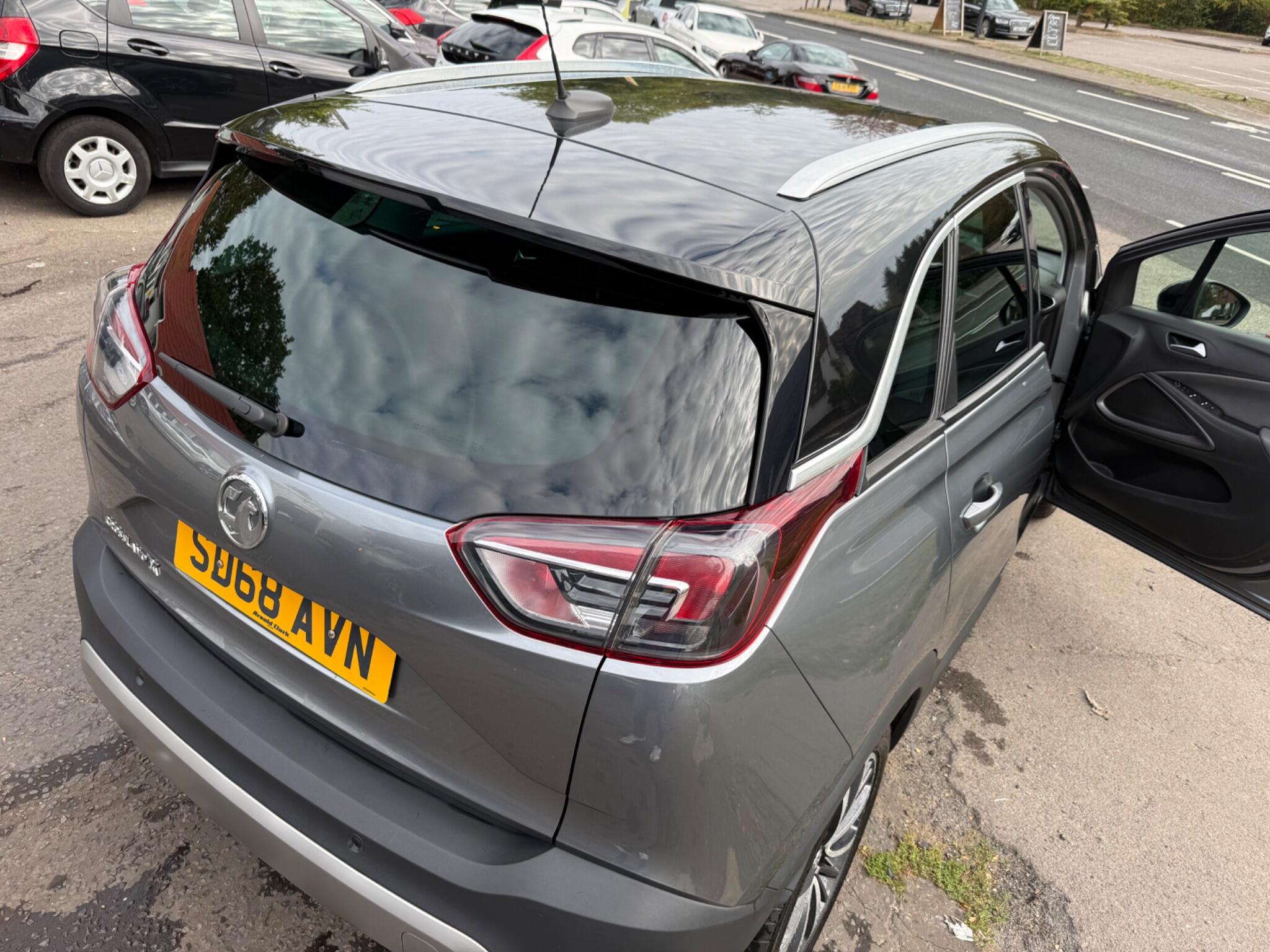 Vauxhall Crossland X view 42