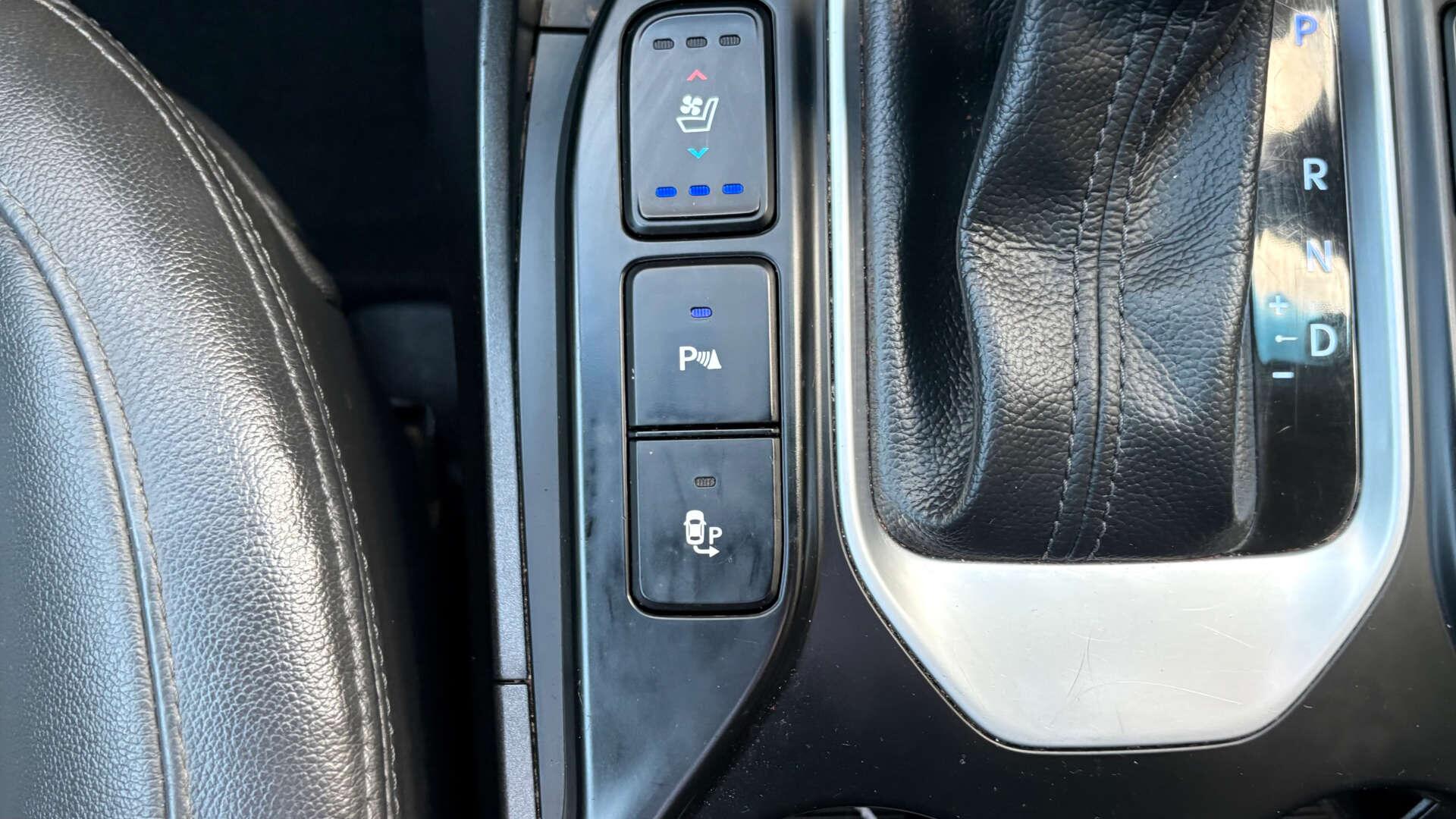 Hyundai Santa Fe view 35