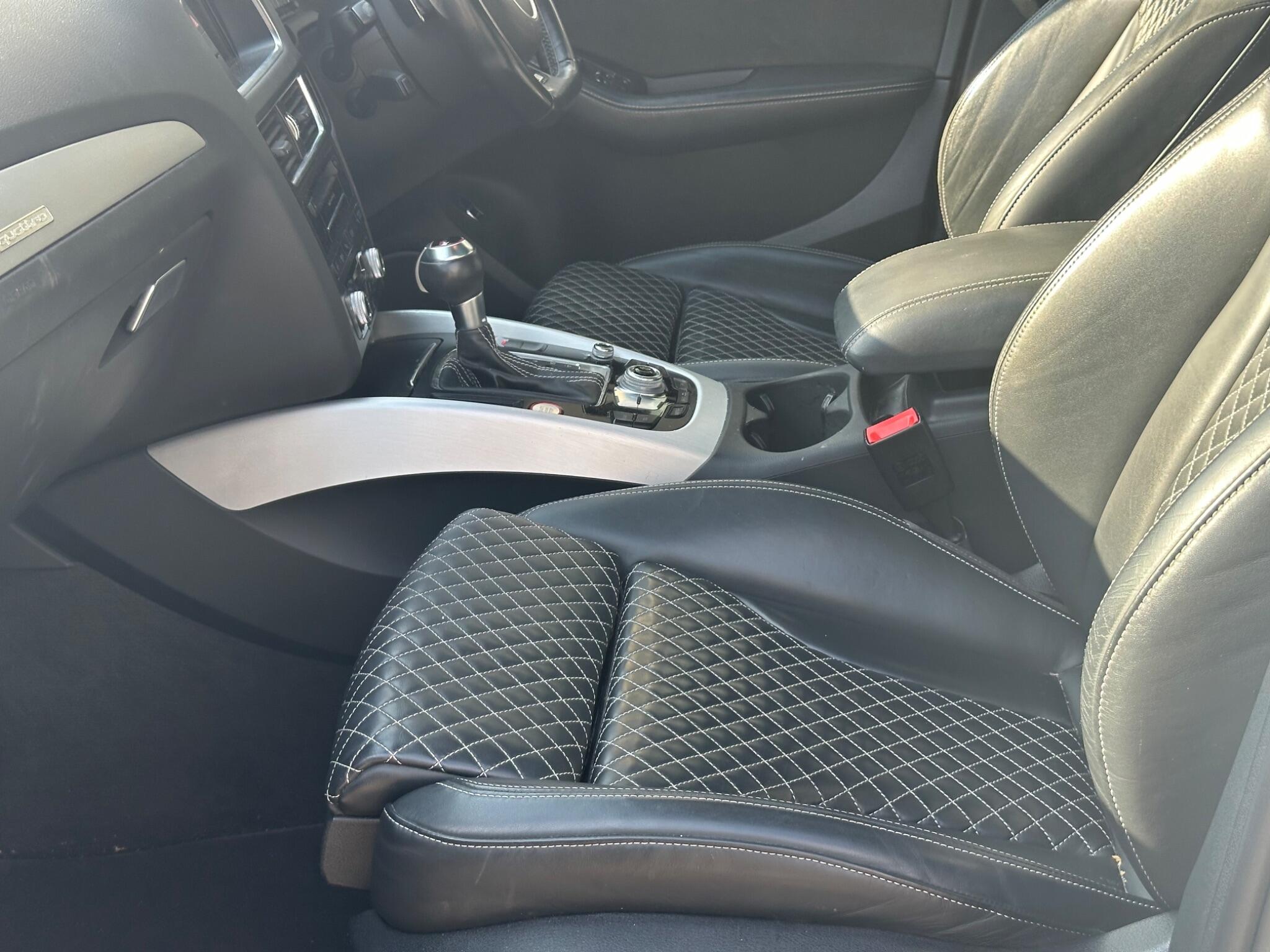 Audi SQ5 view 9