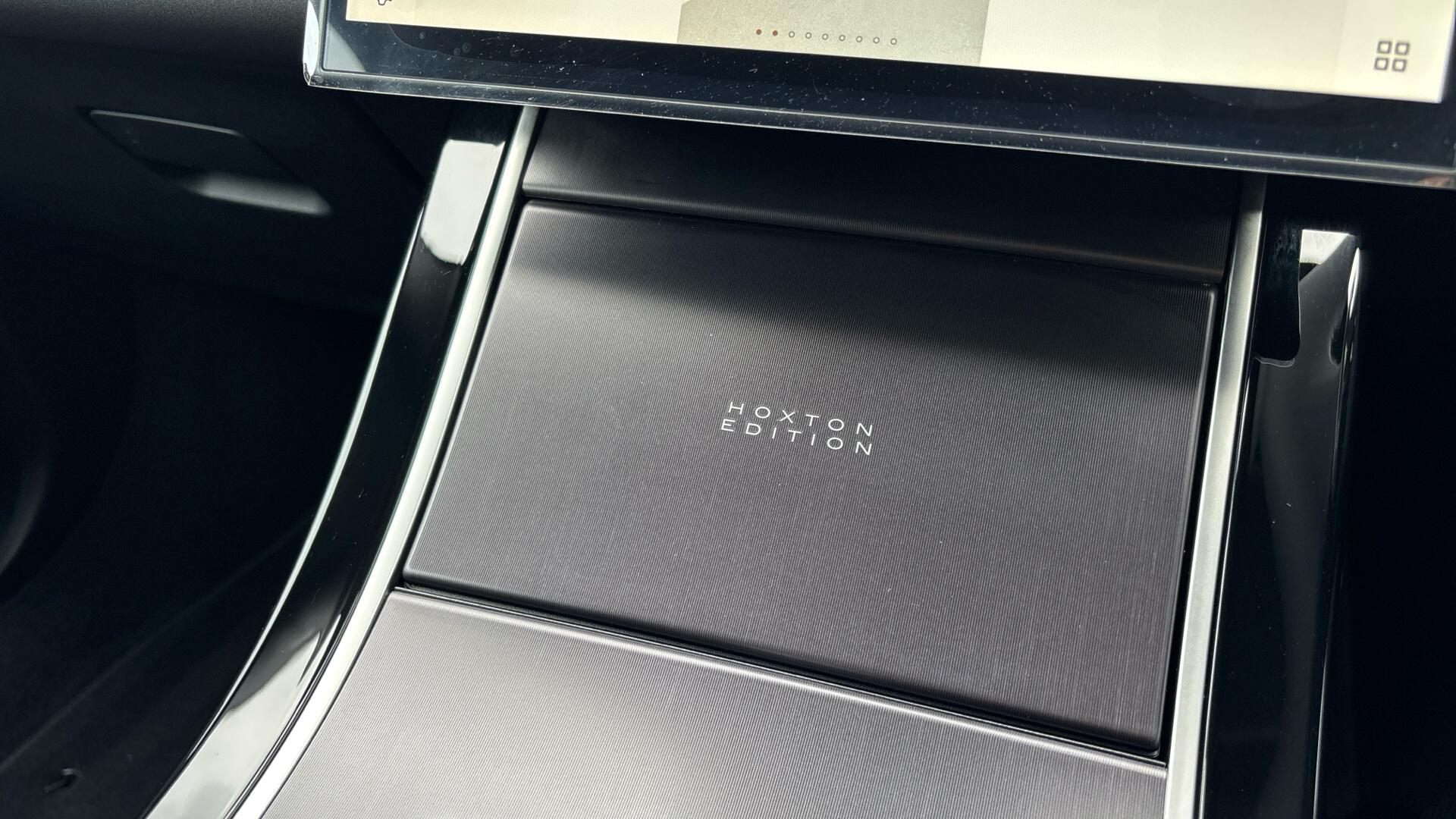 Land Rover Range Rover Evoque view 42