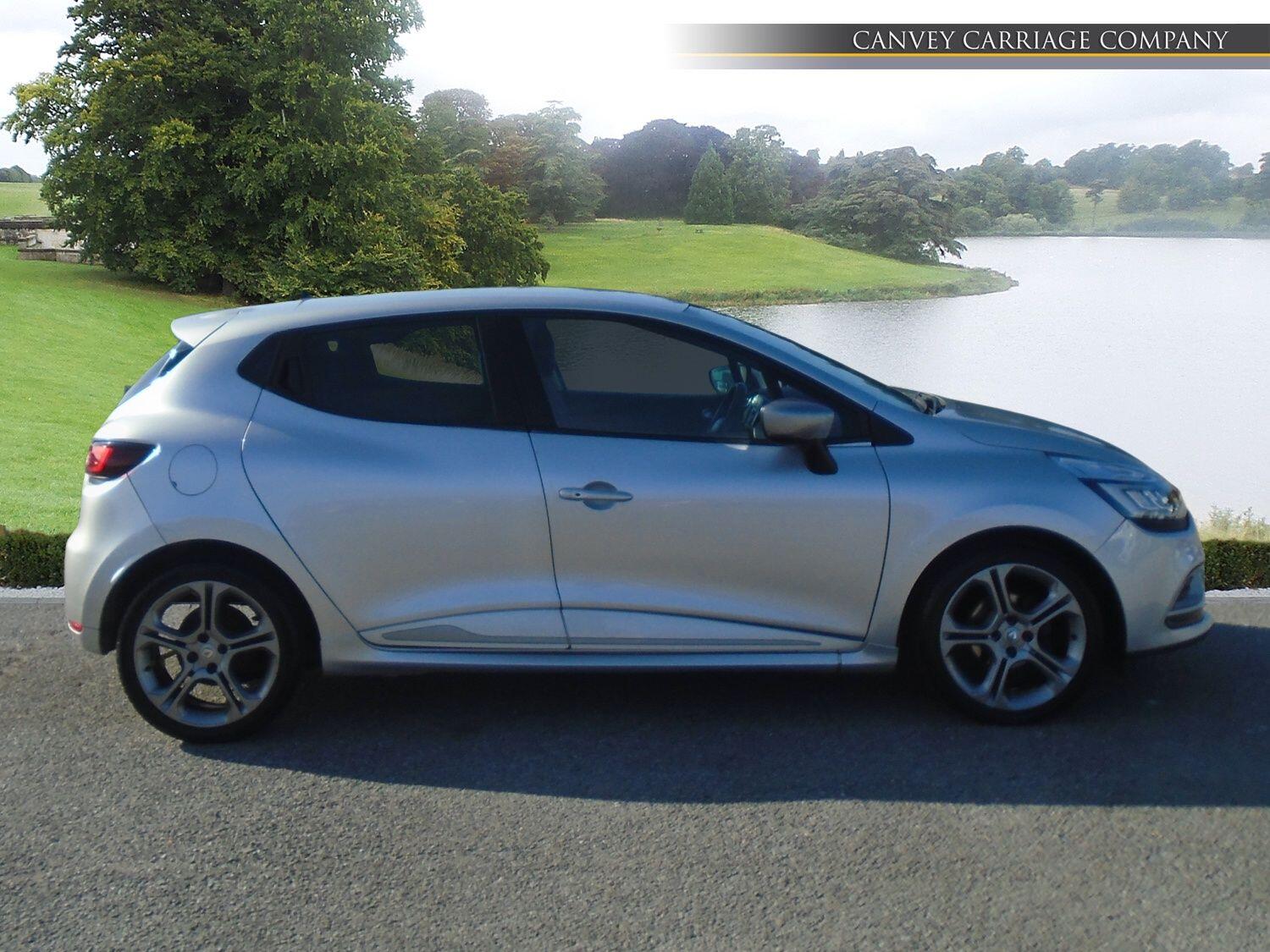 Renault Clio view 5