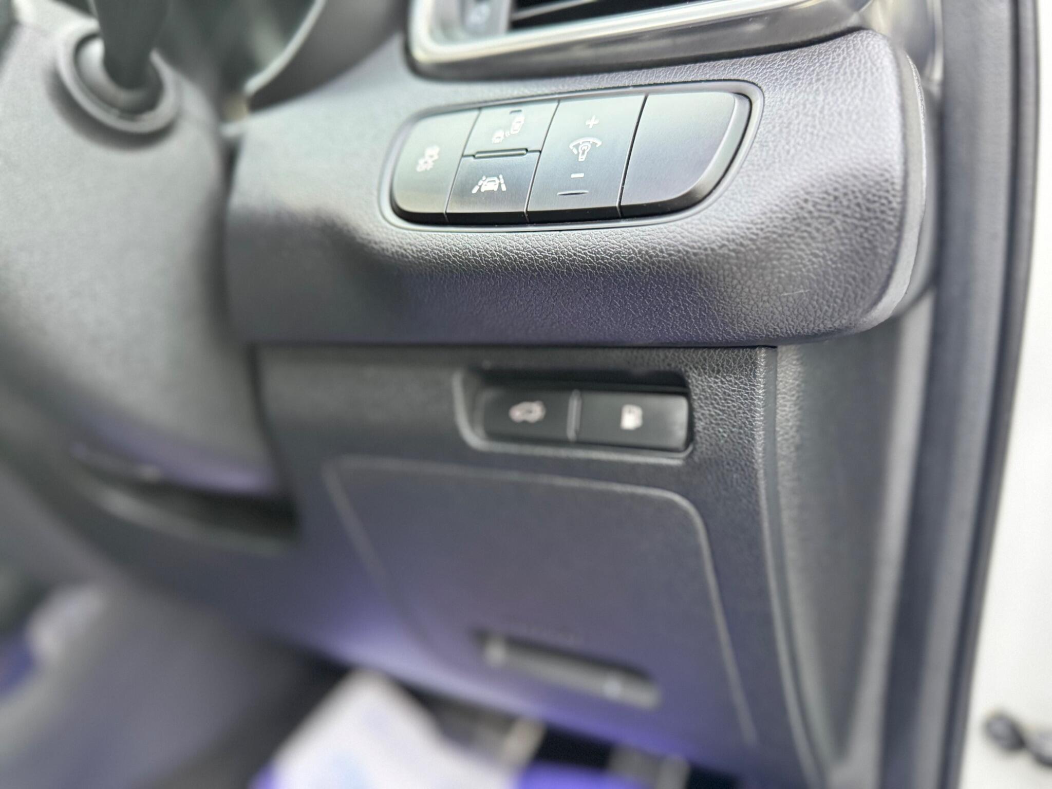 Kia Sorento view 44