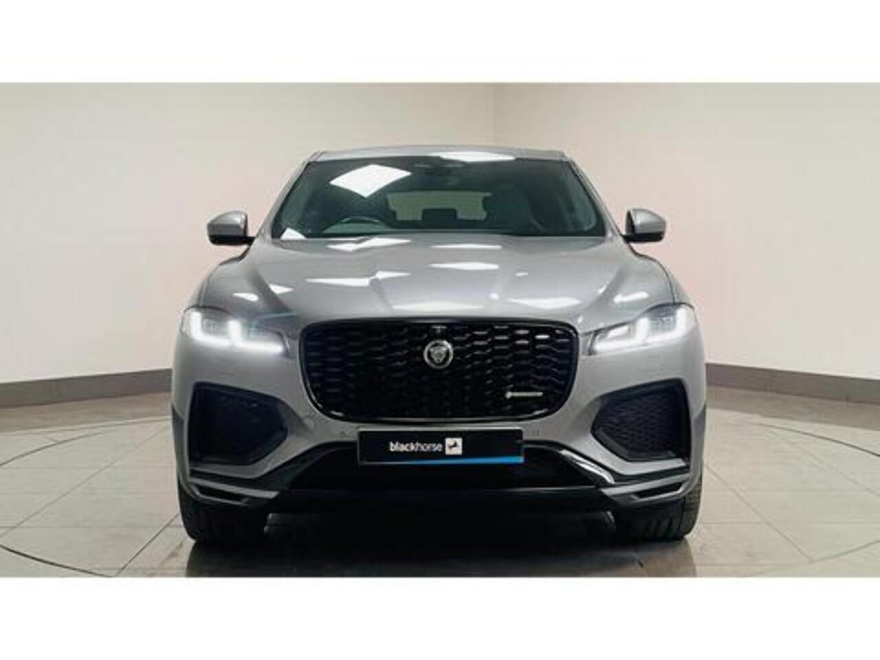 Jaguar F-Pace view 11