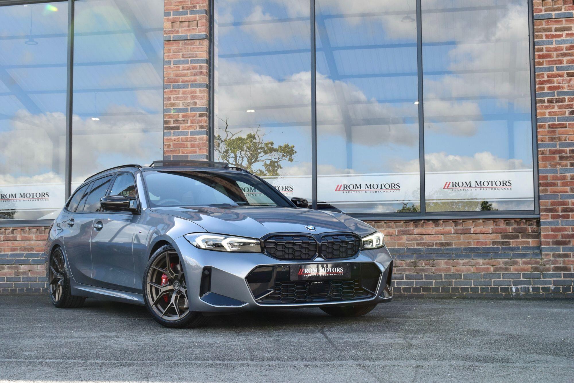 BMW 3 Series view 44