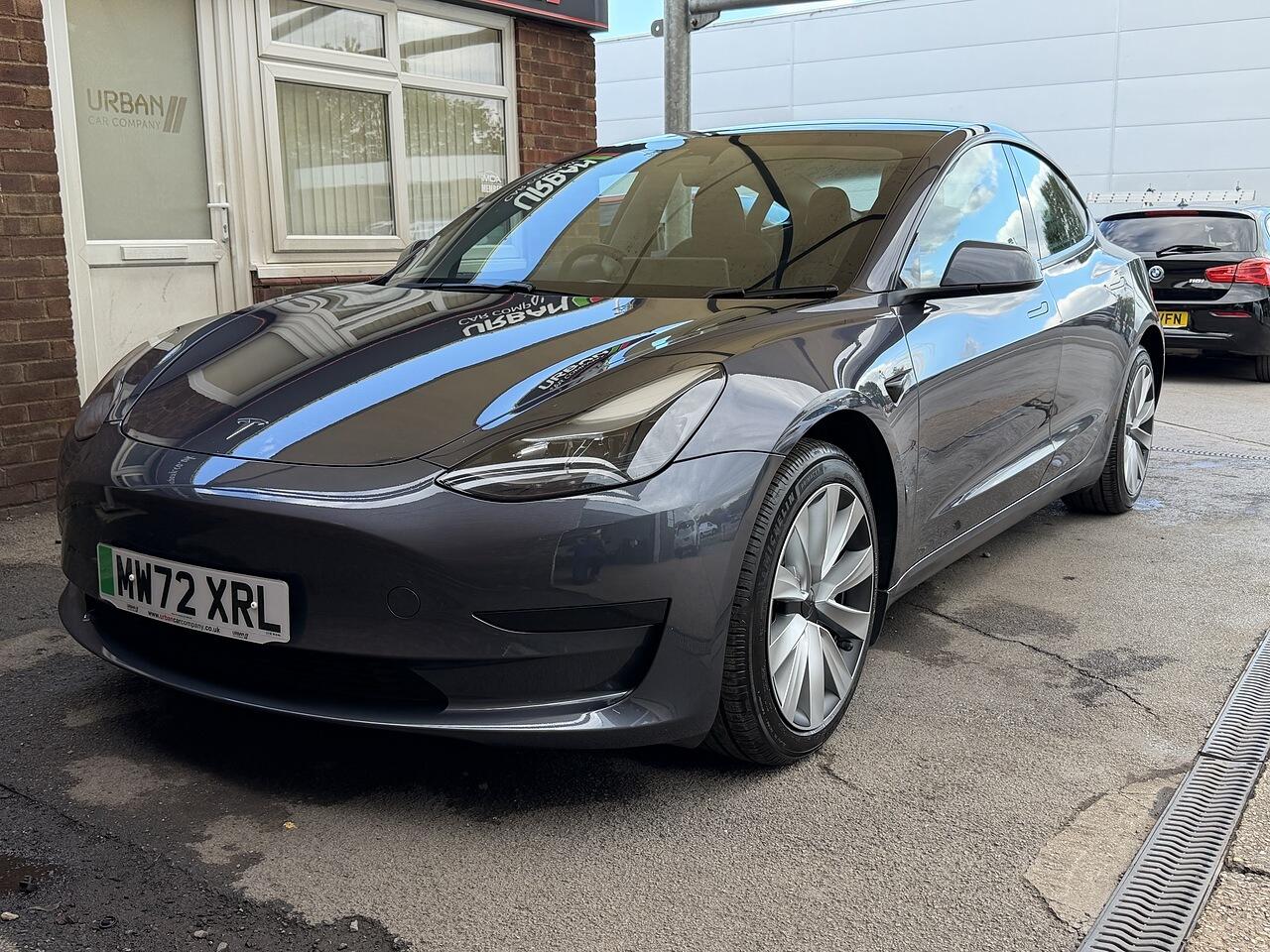 Tesla Model 3 view 3