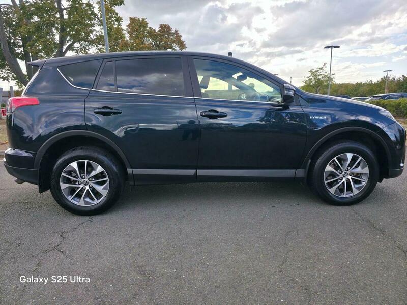 Toyota Rav4 view 10