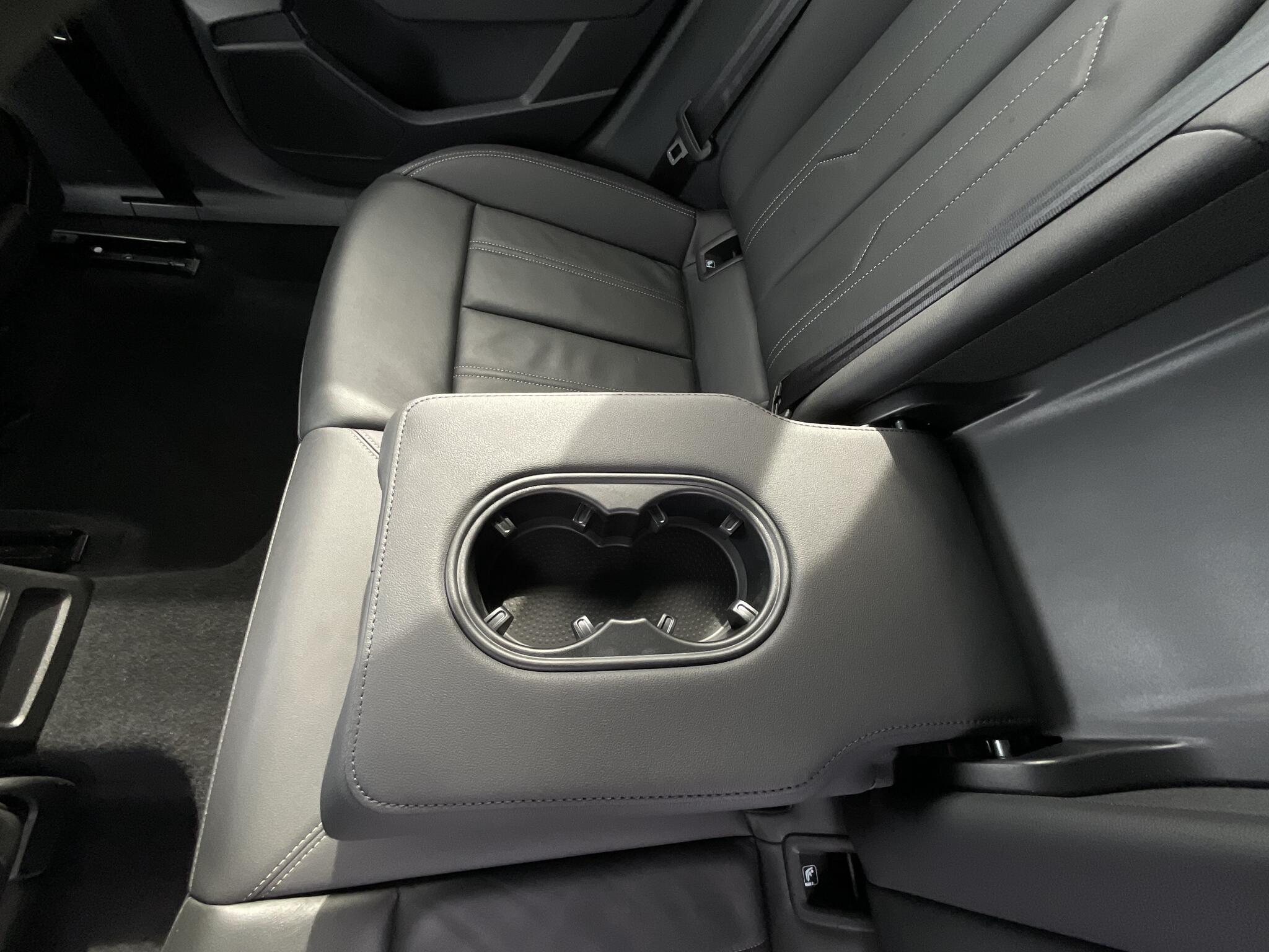 Audi A3 view 16