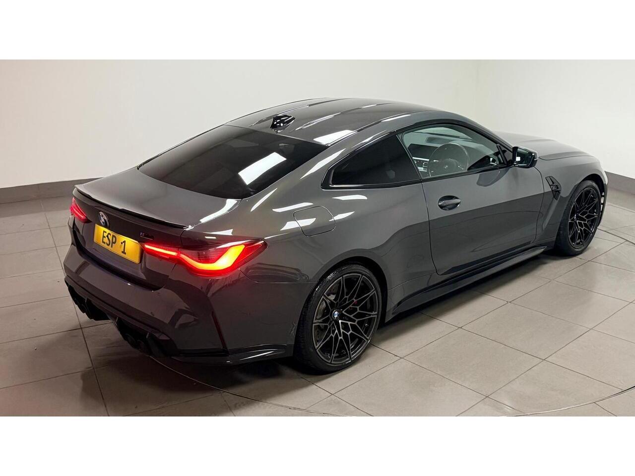 BMW M4 view 11