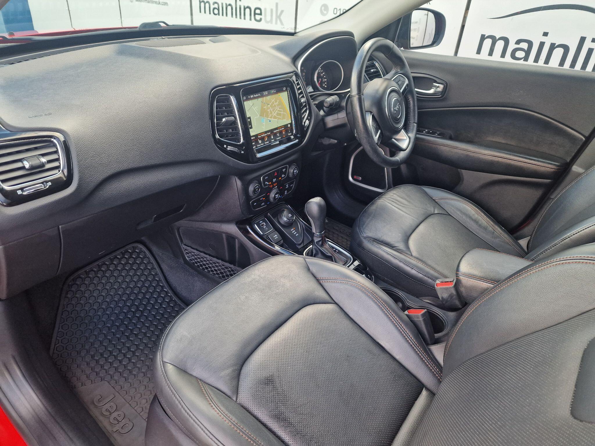 Jeep Compass view 70