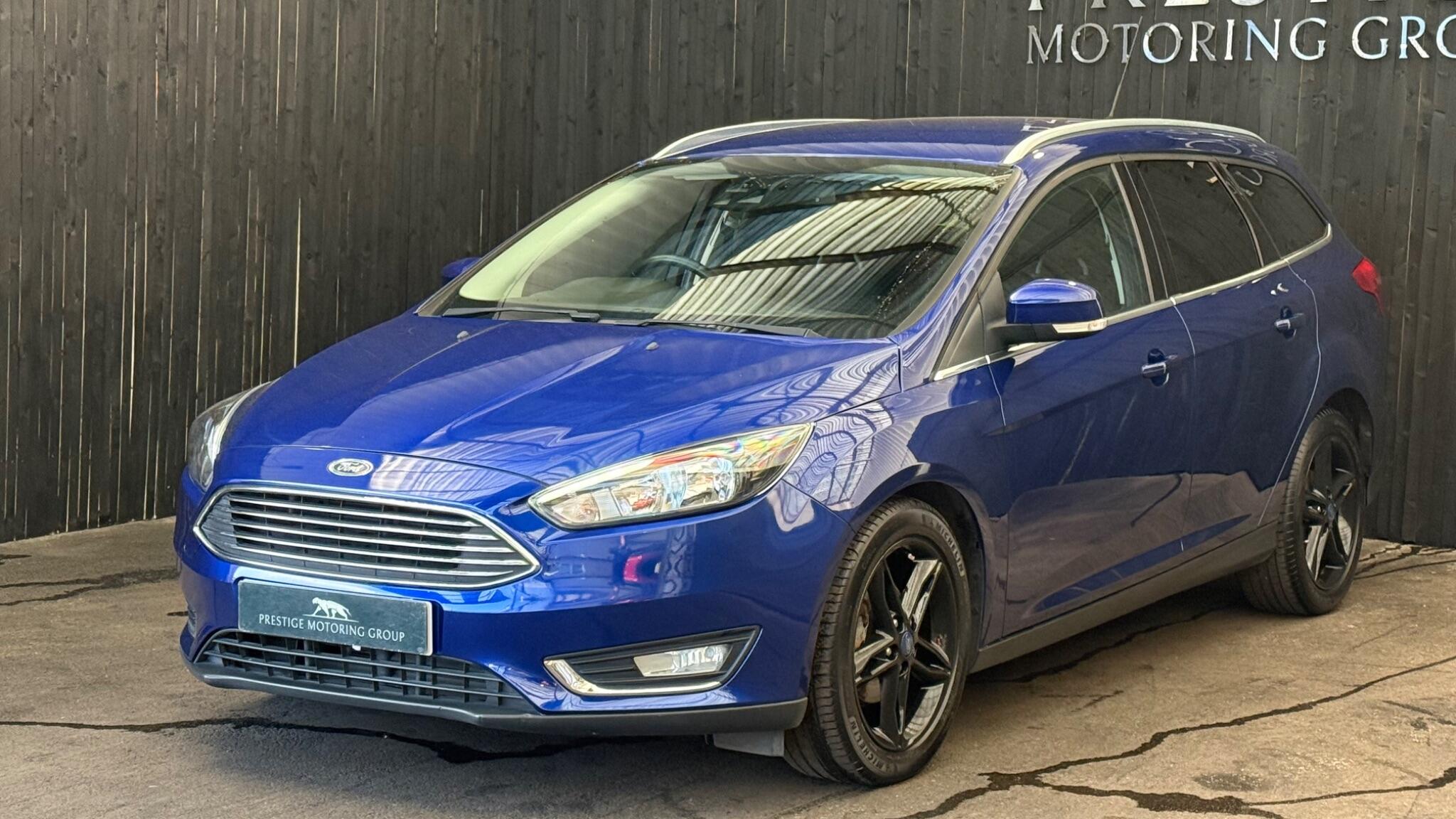 Ford Focus view 6