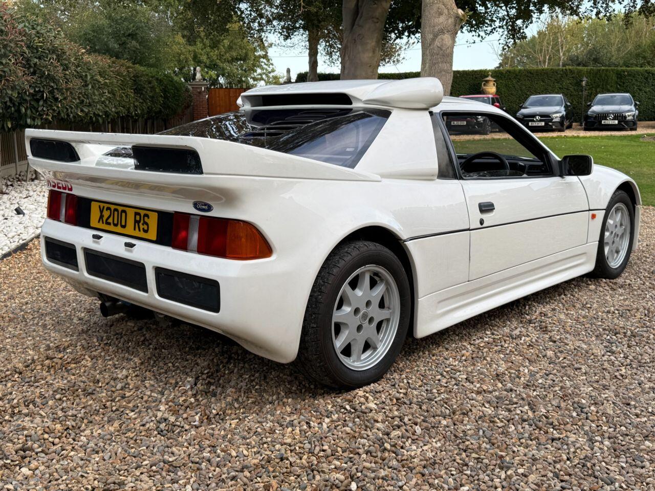Ford RS200 view 19