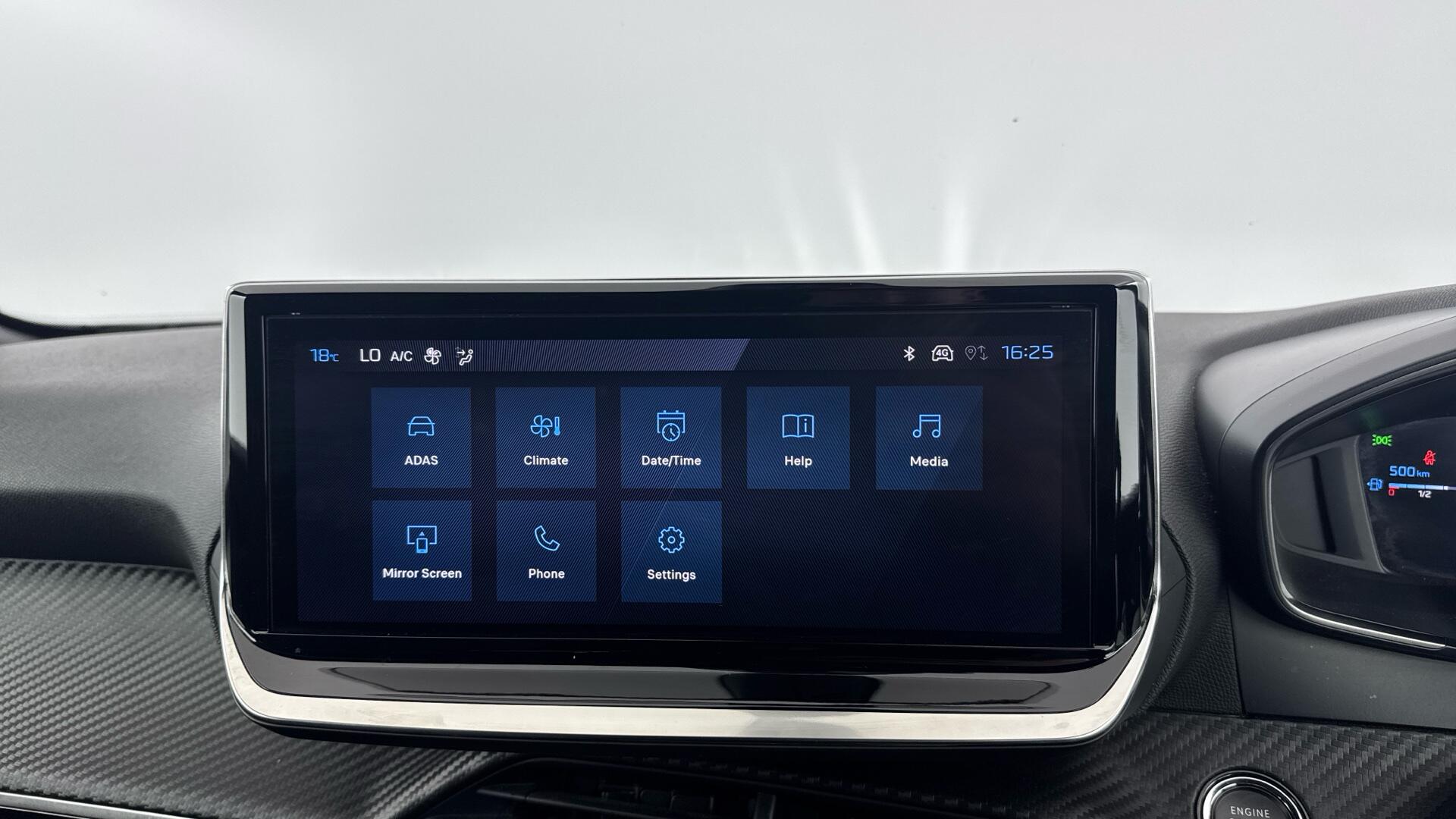 Peugeot 2008 view 26
