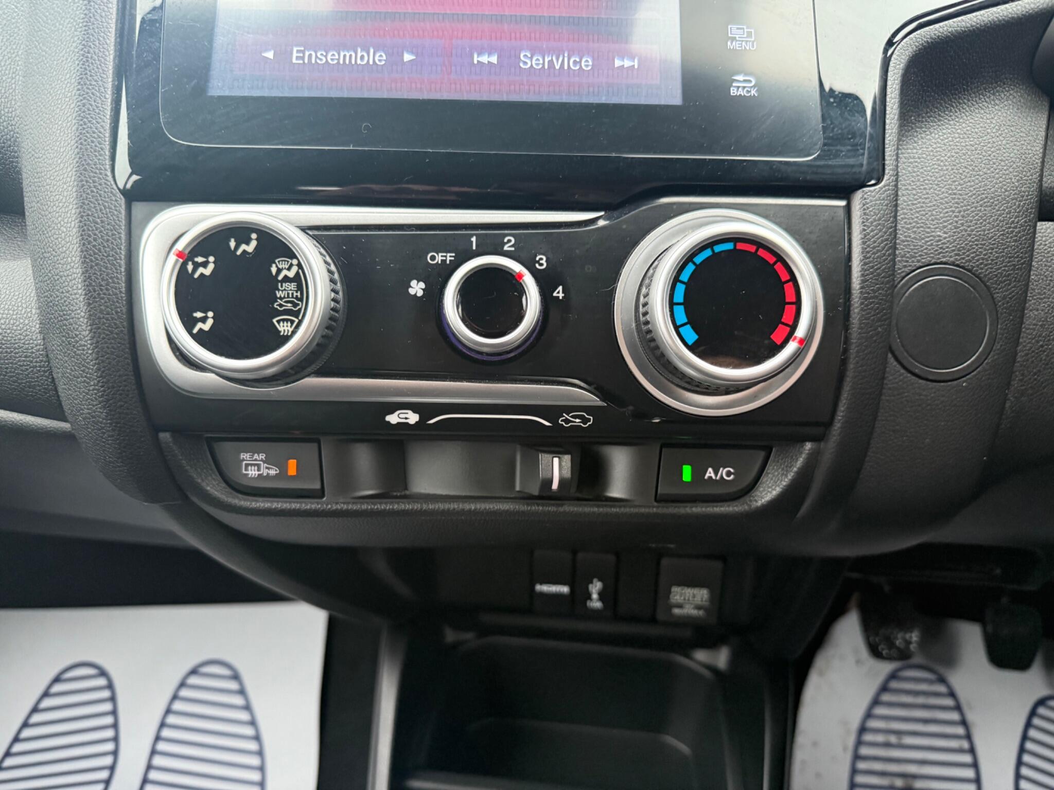 2019 Honda Jazz 1.3 i-VTEC SE Euro 6 (s/s) 5dr • 54,651 miles image 20