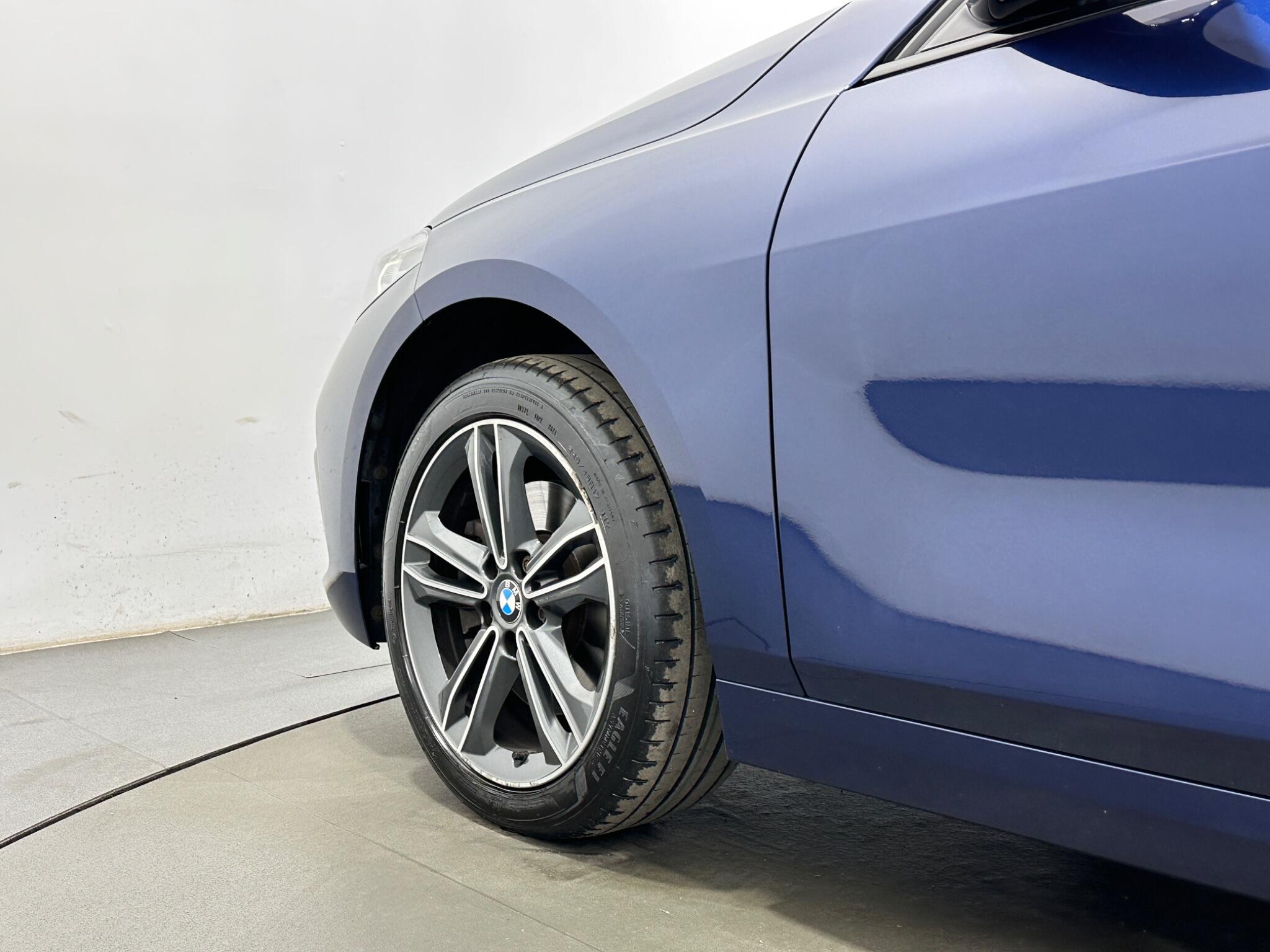 BMW 1 Series view 51