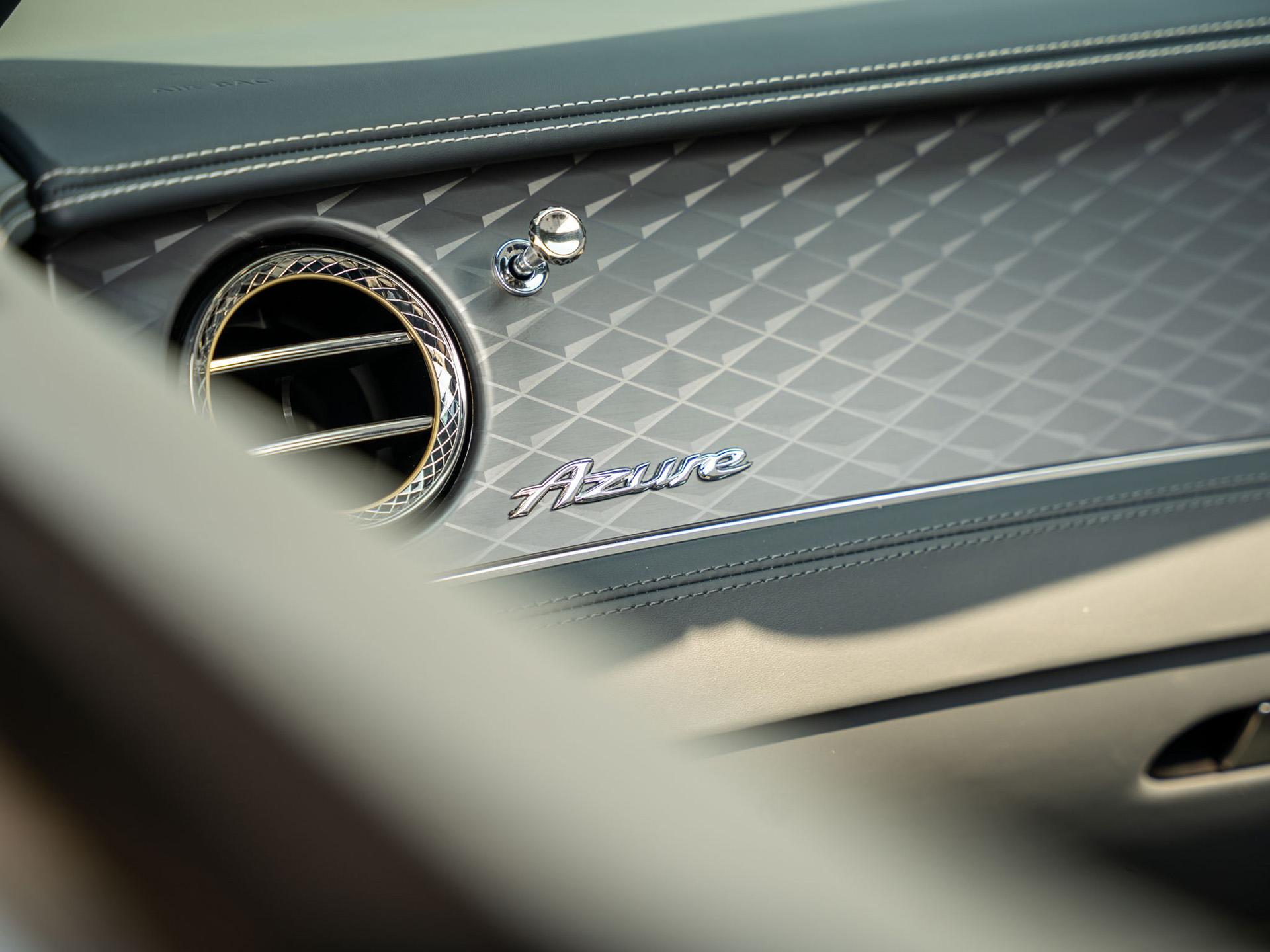 Bentley Continental view 34