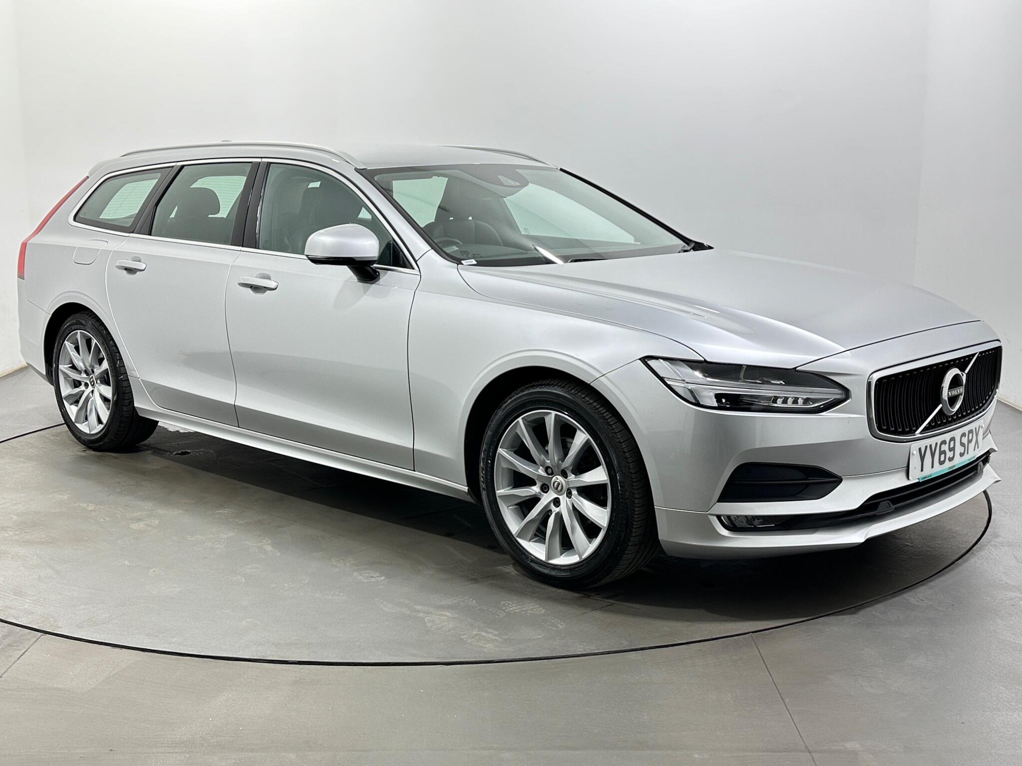 Volvo V90 main image