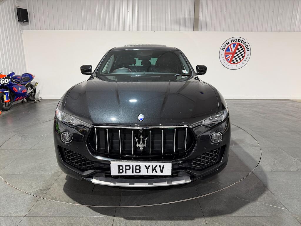 Maserati Levante view 13