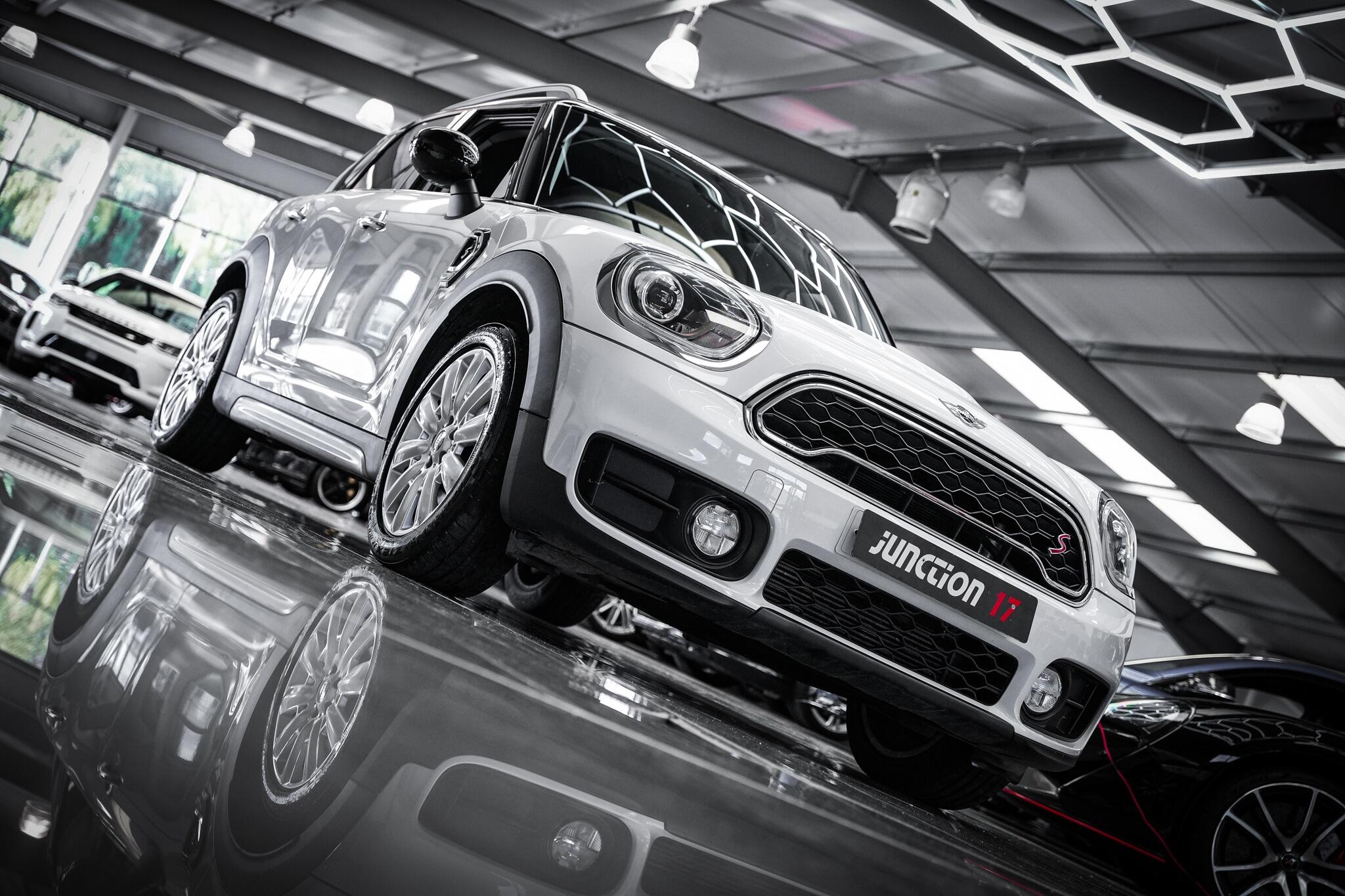 Mini Countryman view 33