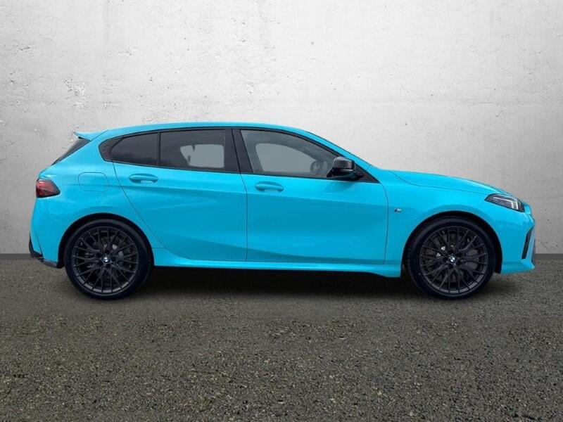 BMW 1 Series view 3